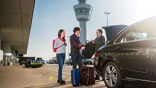 Planning Your Arrival in Ireland: Why Airport Taxi Transfers Are the Best Option